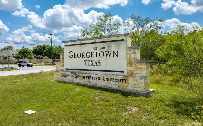 Georgetown-Landmark.jpg